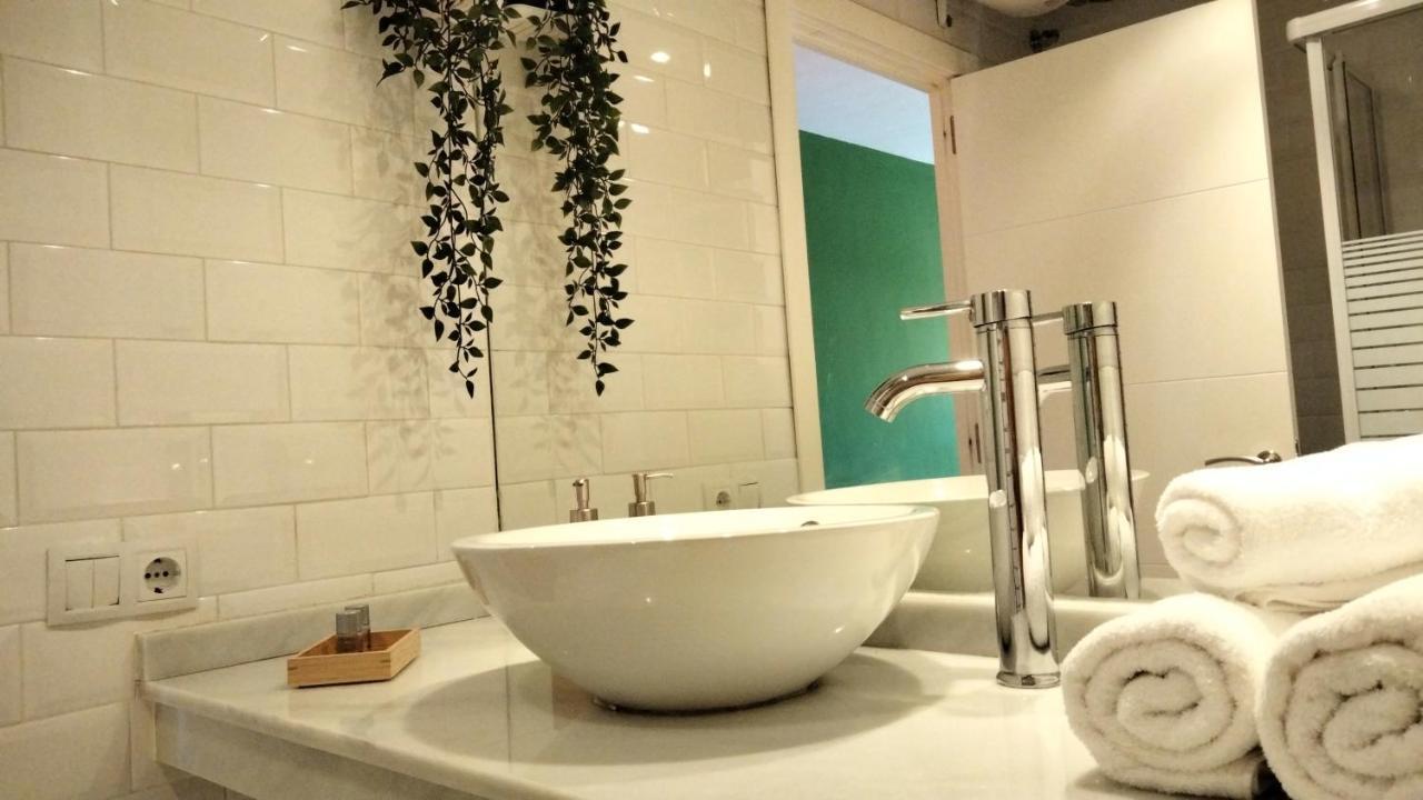 Triana Luck Apartment Sevilla Bagian luar foto